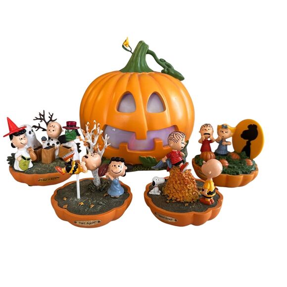 HAWTHORNE VILLAGE IT’S THE GREAT PUMPKIN COLLECTION   5 PIECES See Description - Picture 1 of 16
